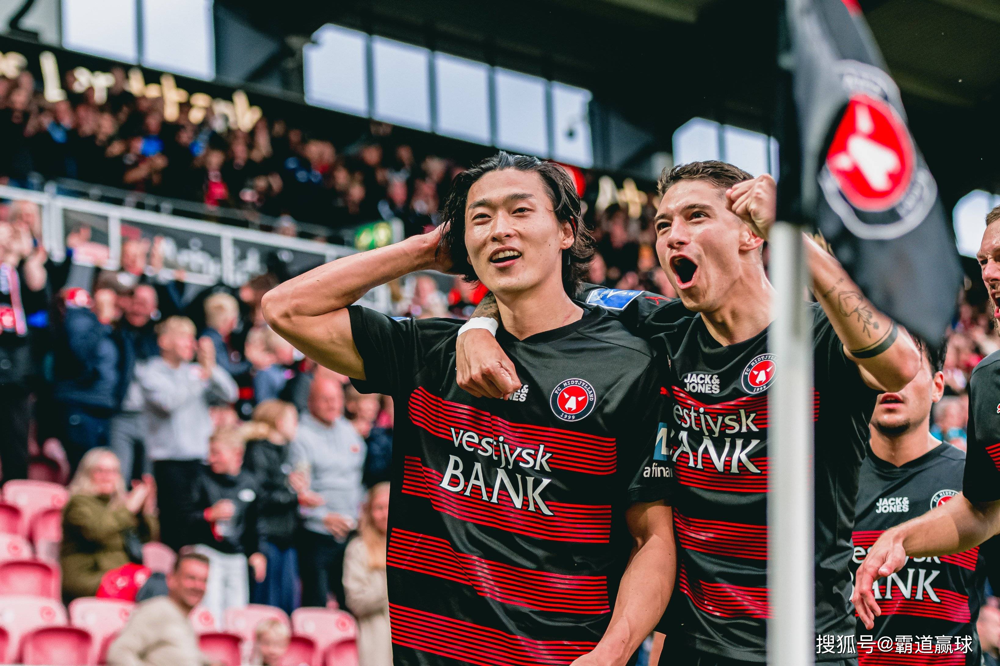 爱游戏体育官网包含转会期亚特兰大备战欧篮联，手感冰凉细节曝光，目标明确，阵容厚度经受考验的词条