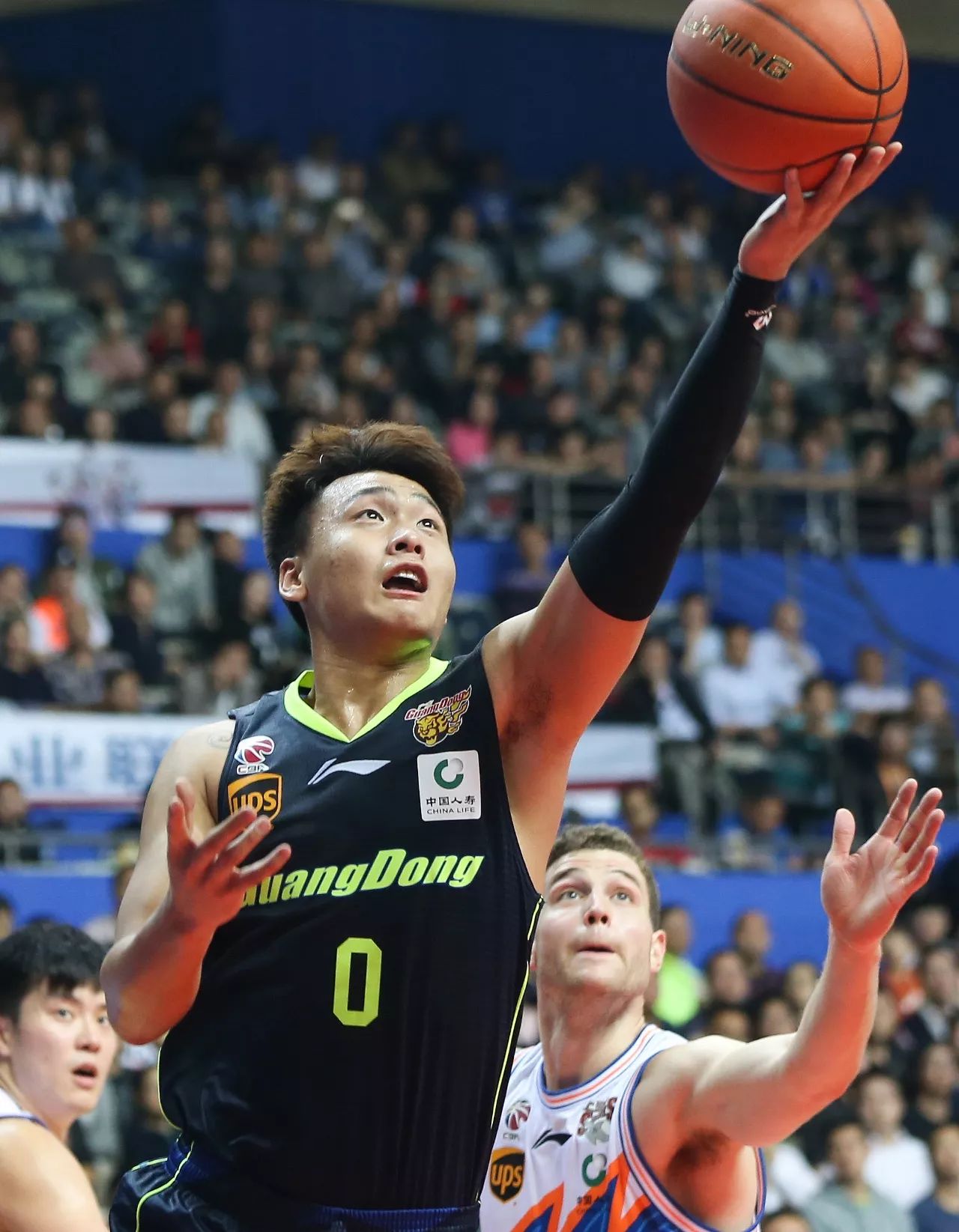 爱游戏体育网页版赛地聚焦:全明星赛今晚热度飙升;辽宁本钢再遭质疑;球迷炸锅;数据趋势出现新变化的简单介绍